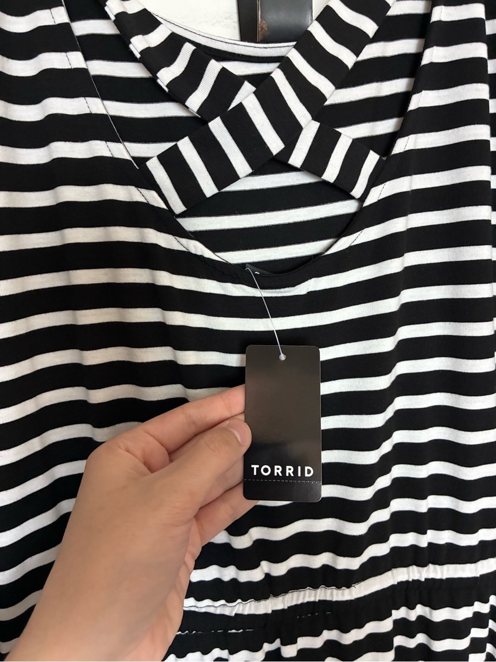 Torrid Goth Black & White Striped Sleeveless Dress Pockets NWT size - Picture 14 of 16